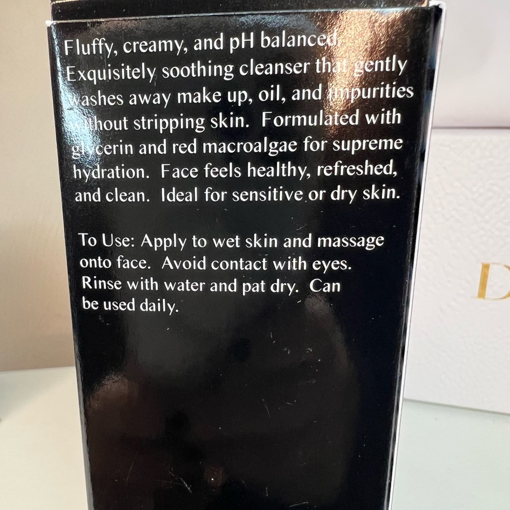 Ursula Skincare Beauty The Soft Cleanser $28 4 Fl OZ - Picture 5 of 9